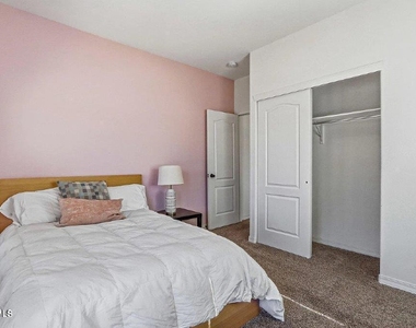 13470 Everingham Street - Photo Thumbnail 11