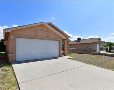 3112 Tierra Ayala Drive - Photo Thumbnail 3