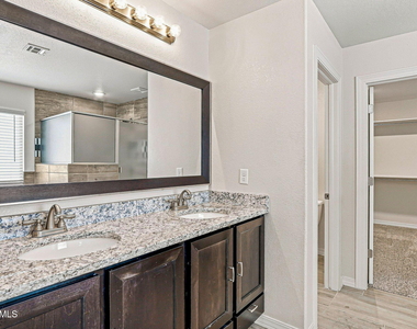 12741 Silver Streak Avenue - Photo Thumbnail 13
