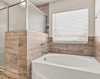 12741 Silver Streak Avenue - Photo Thumbnail 14