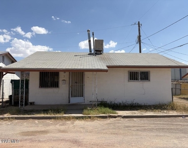 7167 N Loop Drive - Photo Thumbnail 6