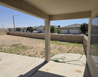 3436 Dana Grey Drive - Photo Thumbnail 32