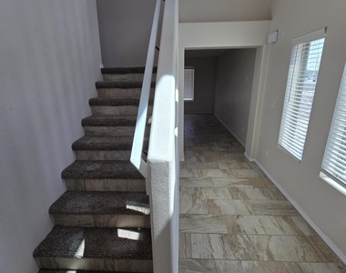 3436 Dana Grey Drive - Photo Thumbnail 13