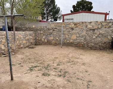 8154 Saint Andrew Lane - Photo Thumbnail 18