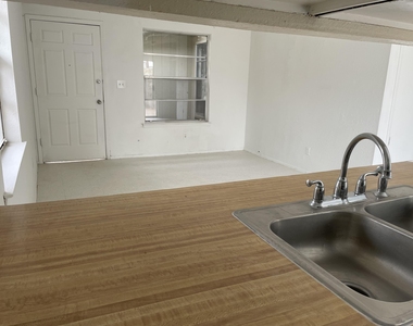 8154 Saint Andrew Lane - Photo Thumbnail 3