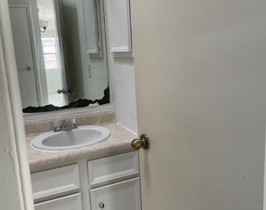 8154 Saint Andrew Lane - Photo Thumbnail 22