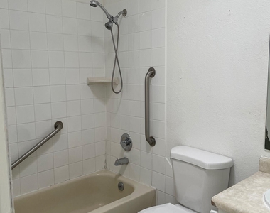 8154 Saint Andrew Lane - Photo Thumbnail 21