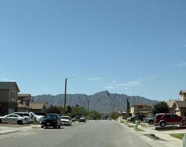 7029 Copper Town Drive - Photo Thumbnail 40