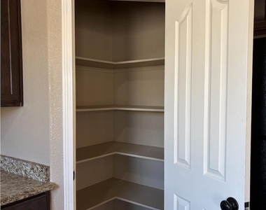7029 Copper Town Drive - Photo Thumbnail 11
