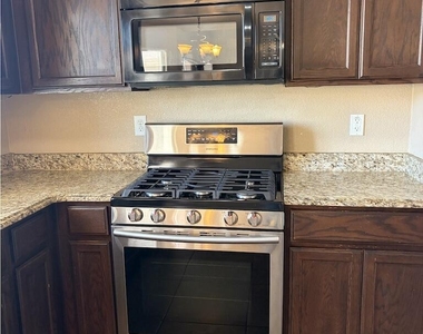 7029 Copper Town Drive - Photo Thumbnail 10