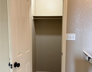 7029 Copper Town Drive - Photo Thumbnail 21