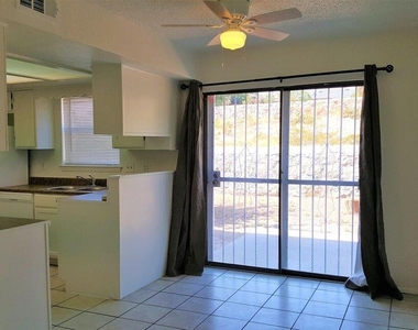 6611 Dawn Drive - Photo Thumbnail 7