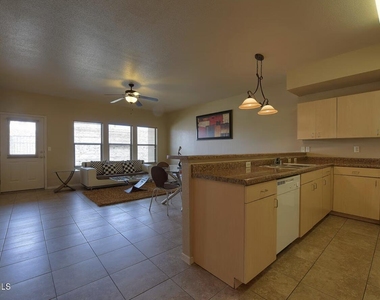 501 E Redd Road - Photo Thumbnail 30
