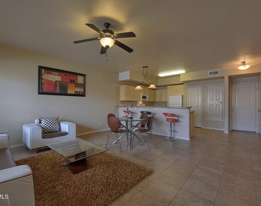 501 E Redd Road - Photo Thumbnail 28