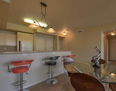 501 E Redd Road - Photo Thumbnail 10