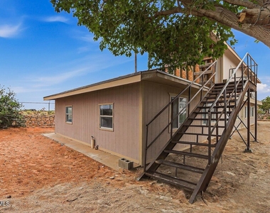 15088 Rancho Del Sur Drive - Photo Thumbnail 11
