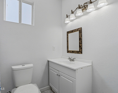 15088 Rancho Del Sur Drive - Photo Thumbnail 8