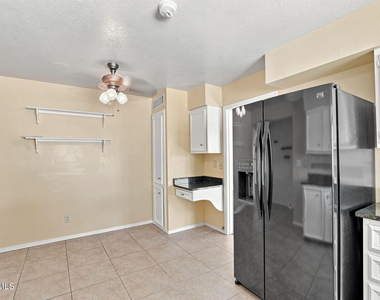 6621 Mesa Grande Avenue - Photo Thumbnail 11