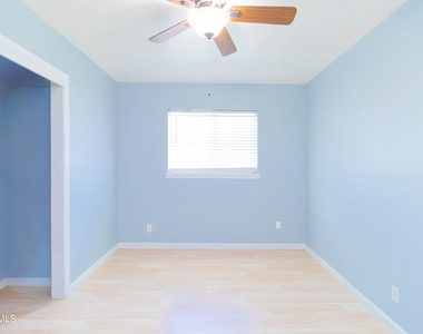 451 Borrett Street - Photo Thumbnail 12