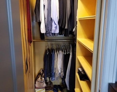 47 Lafayette Place - Photo Thumbnail 15