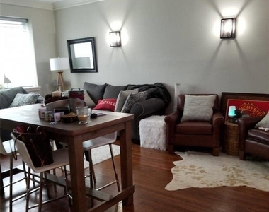 47 Lafayette Place - Photo Thumbnail 11