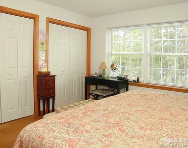 19 Bellevue Avenue - Photo Thumbnail 10