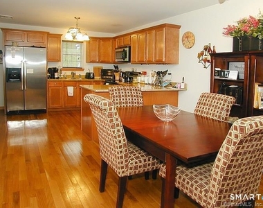 19 Bellevue Avenue - Photo Thumbnail 1