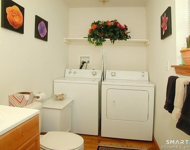 19 Bellevue Avenue - Photo Thumbnail 6