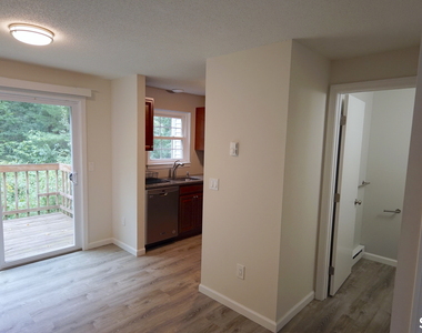 64 Crystal Lane - Photo Thumbnail 7