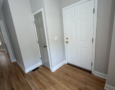 54 Oak Avenue - Photo Thumbnail 9