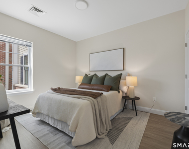 55 Steele Boulevard - Photo Thumbnail 16
