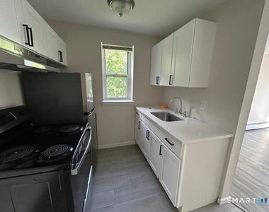 40-2 Prospect Avenue - Photo Thumbnail 9