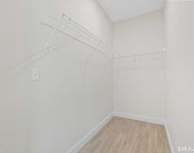55 Steele Boulevard - Photo Thumbnail 19