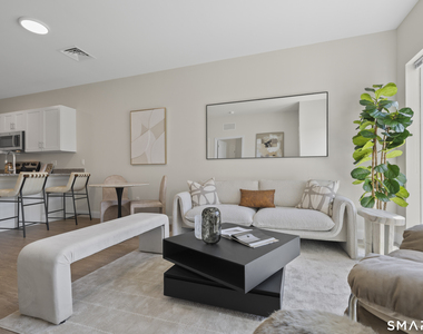 55 Steele Boulevard - Photo Thumbnail 10