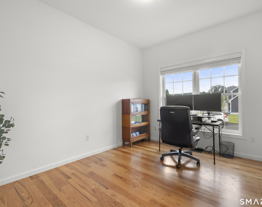 135 Pequabuck Street - Photo Thumbnail 14