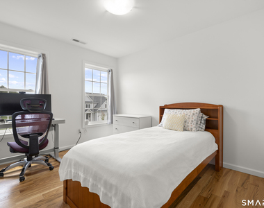 135 Pequabuck Street - Photo Thumbnail 27