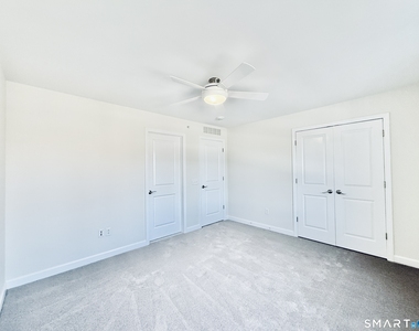 16 Merrell Avenue - Photo Thumbnail 12