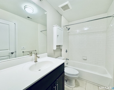 16 Merrell Avenue - Photo Thumbnail 8