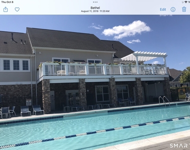 18 Hunting Ridge Lane - Photo Thumbnail 35