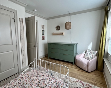 27 Terrace Place - Photo Thumbnail 9