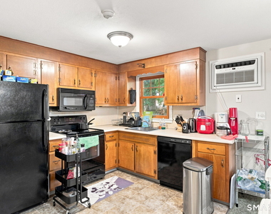 12 Towne House Lane - Photo Thumbnail 7