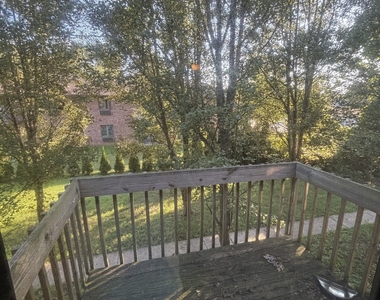 311 East Street - Photo Thumbnail 5