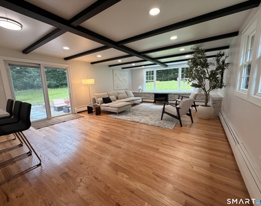 20 Hydelor Avenue - Photo Thumbnail 15
