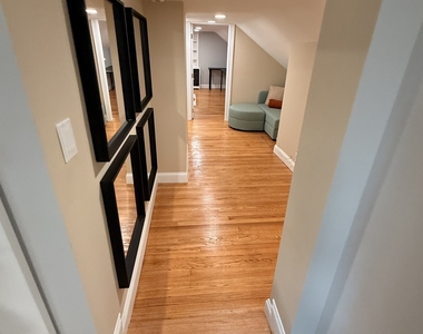 20 Hydelor Avenue - Photo Thumbnail 5