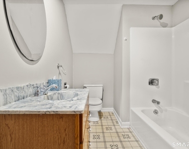 11-13 Hull Street - Photo Thumbnail 17