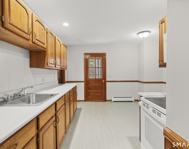 11-13 Hull Street - Photo Thumbnail 7