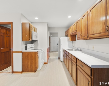 11-13 Hull Street - Photo Thumbnail 8