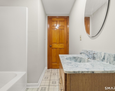 11-13 Hull Street - Photo Thumbnail 16