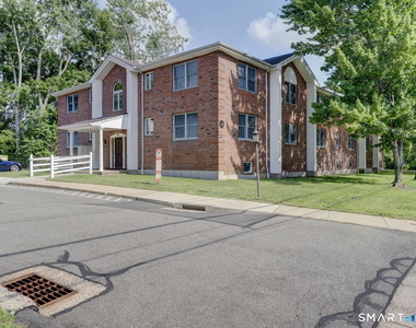 54 Oak Street - Photo Thumbnail 1