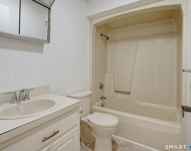54 Oak Street - Photo Thumbnail 23